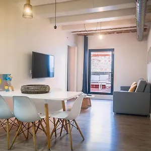  Appartamento Modern Catalan By Olala Homes Spagna